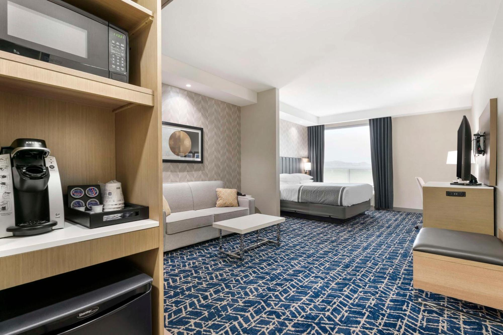 Best Western Premier Route 97 Vernon Ngoại thất bức ảnh