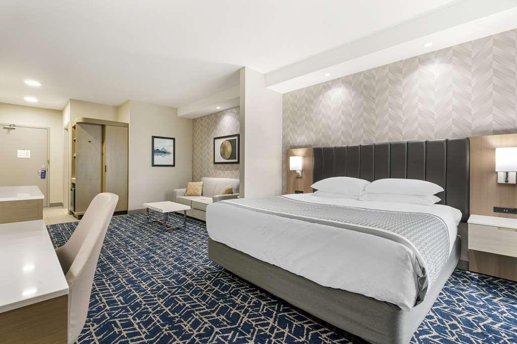 Best Western Premier Route 97 Vernon Phòng bức ảnh